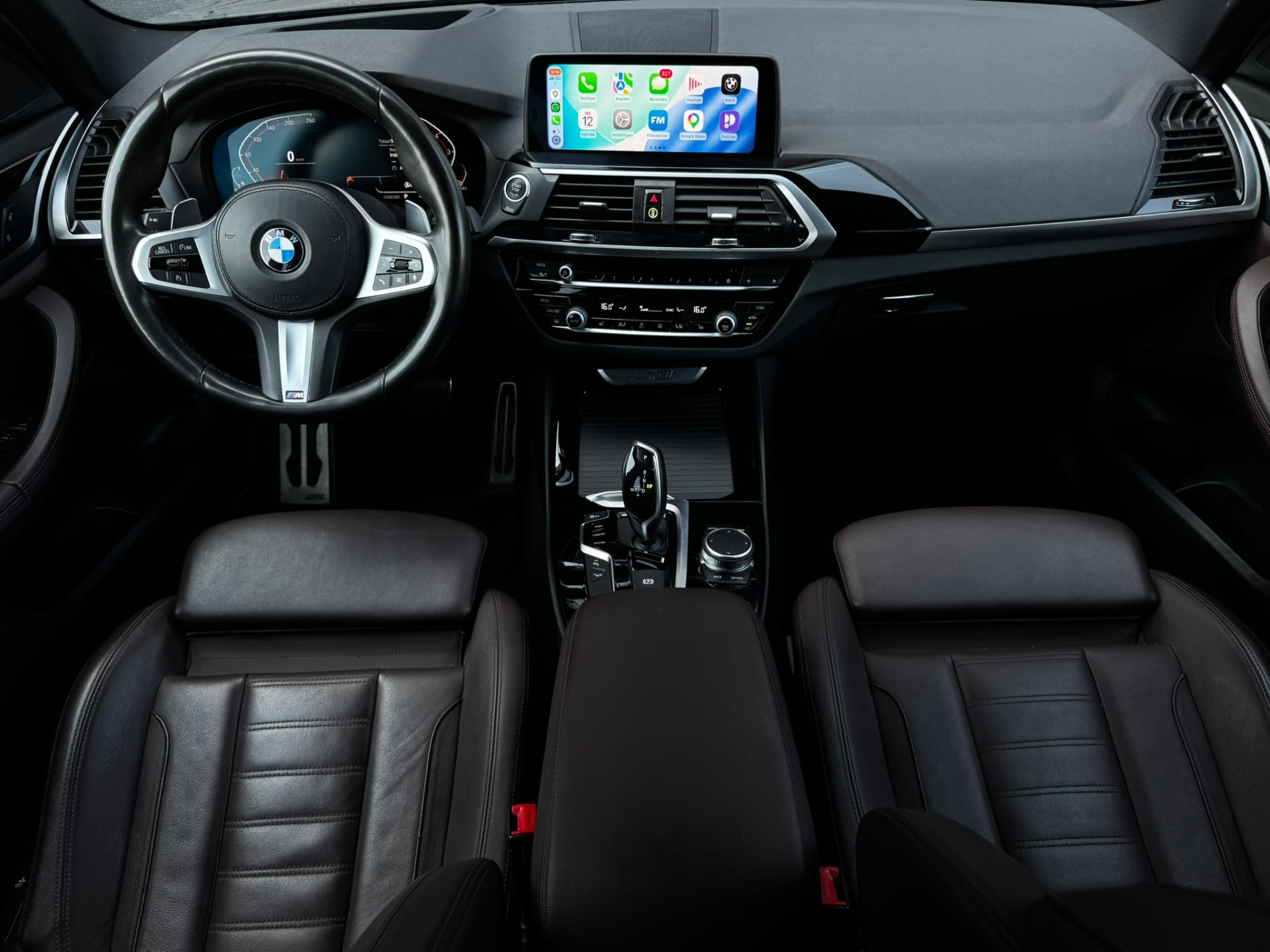 Foto van BMW X3 Xdrive20i