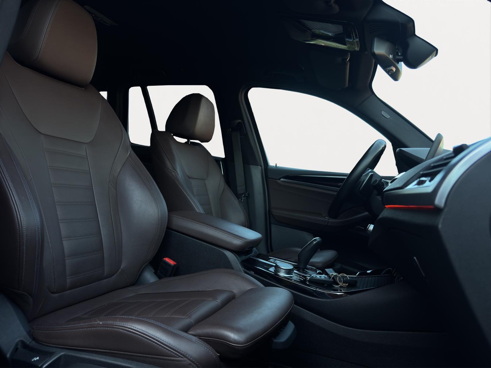 Foto van BMW X3 Xdrive20i