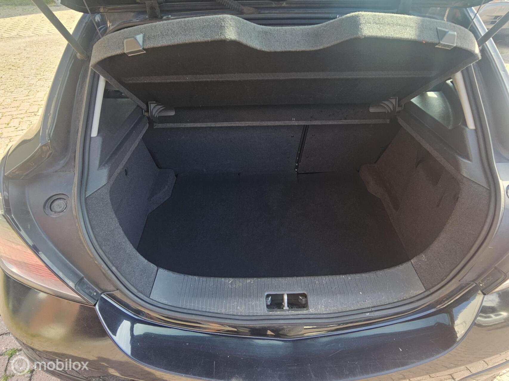 Foto van Opel Astra GTC