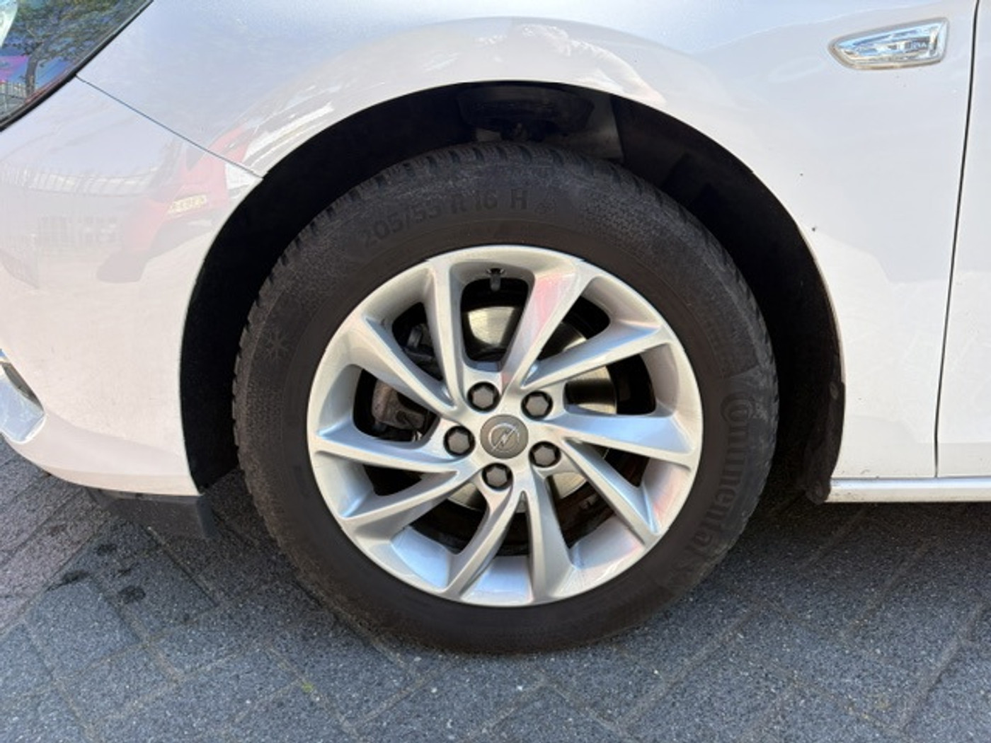 Foto van Opel Astra Sports Tourer