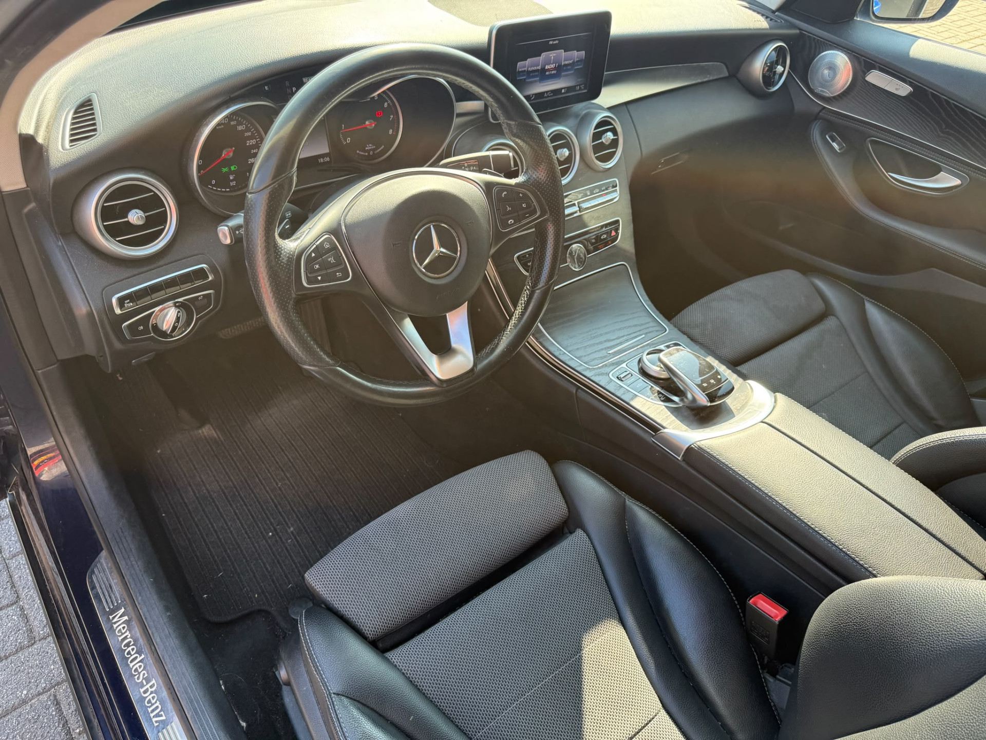 Foto van Mercedes-Benz C 350 E