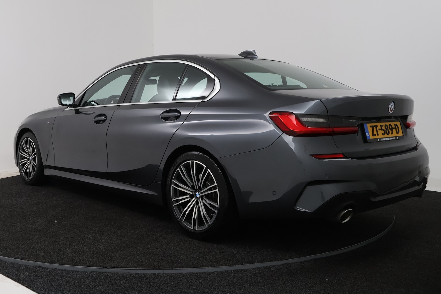 Foto van BMW 320i