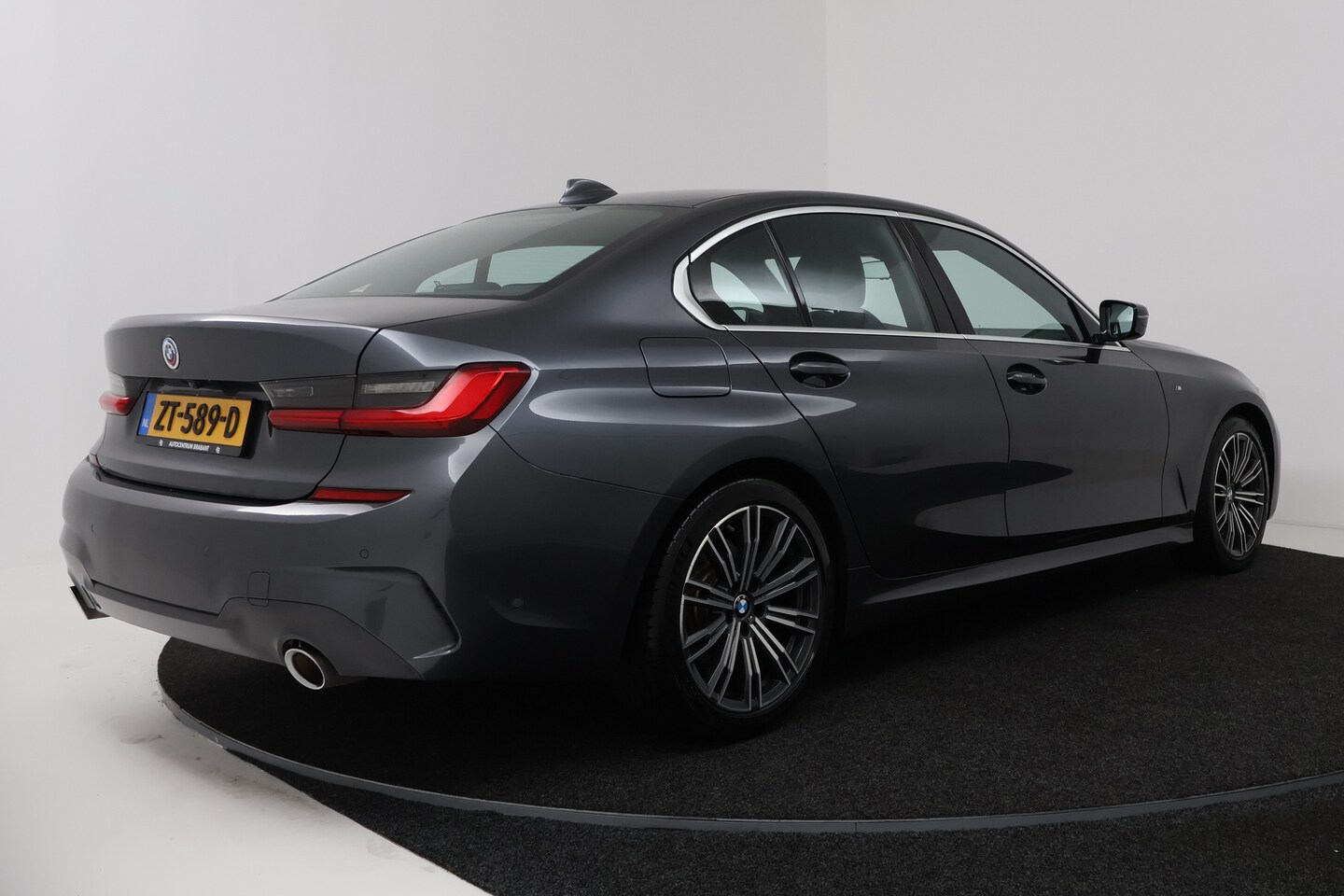Foto van BMW 320i