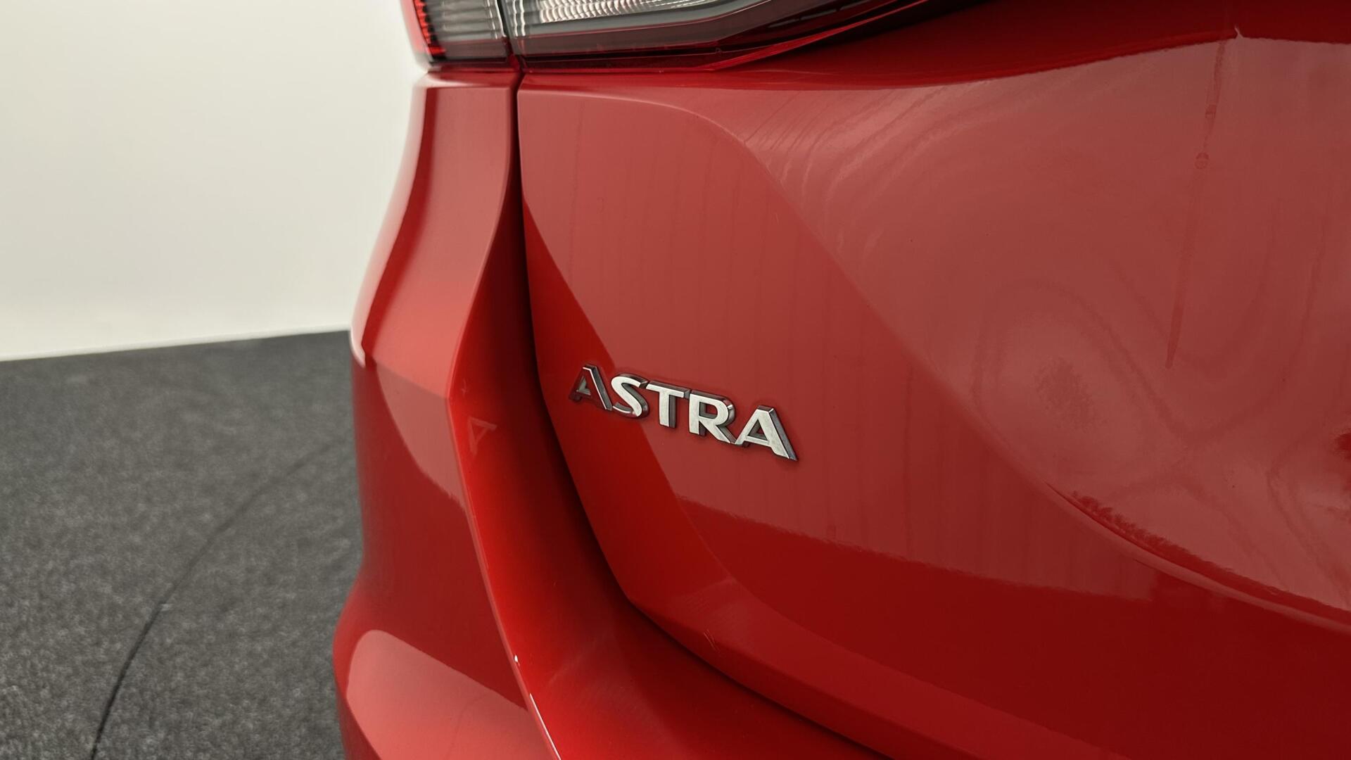 Foto van Opel Astra Sports Tourer