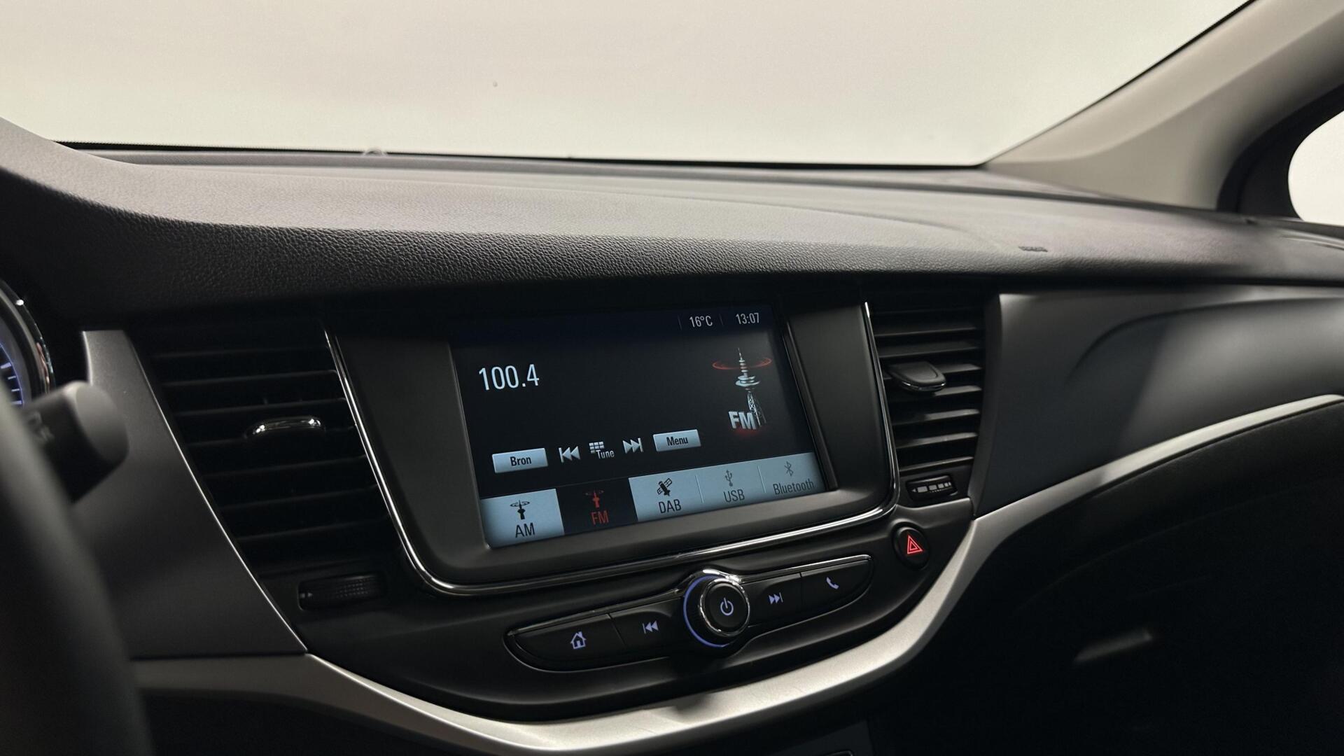Foto van Opel Astra Sports Tourer