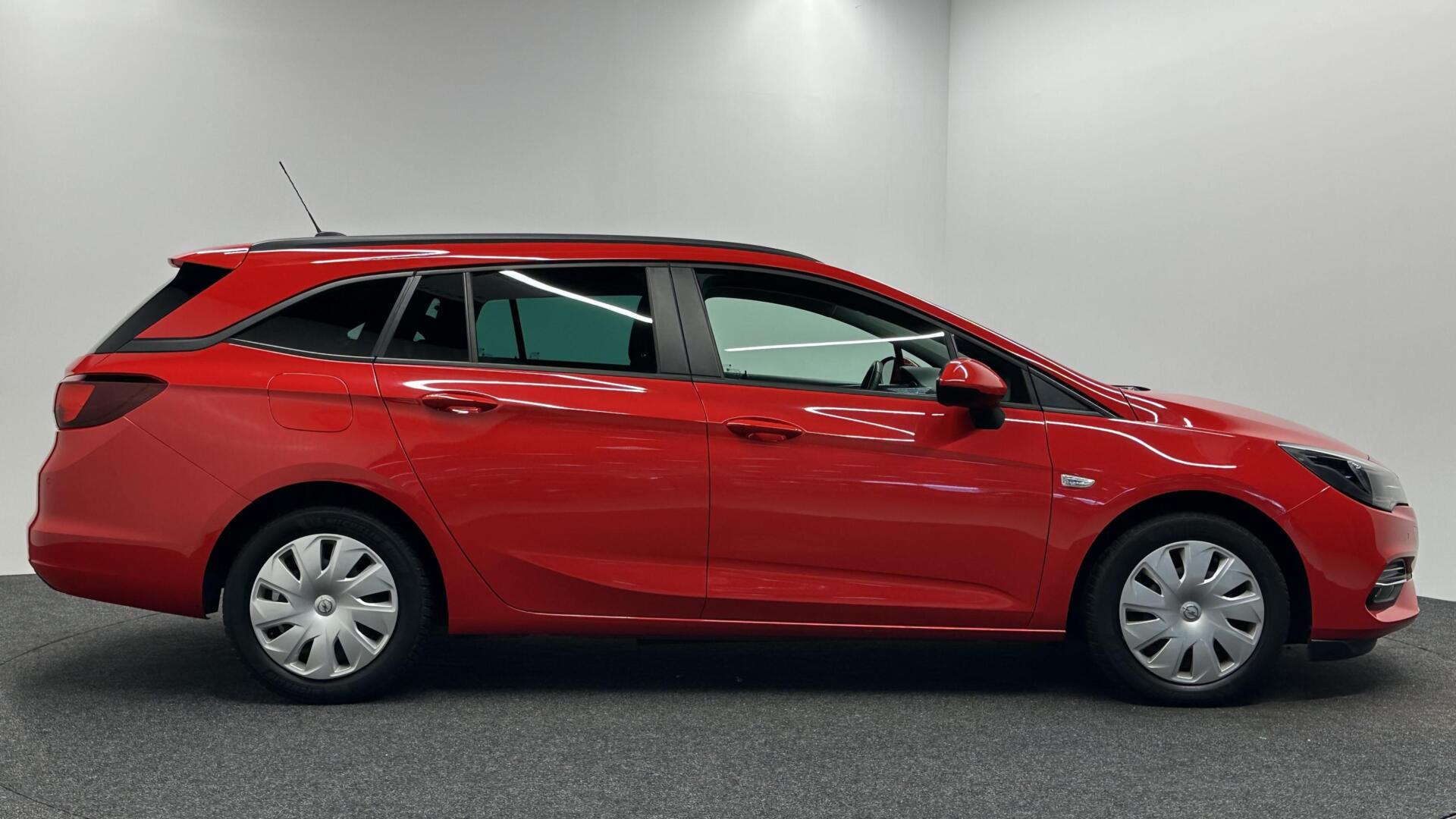 Foto van Opel Astra Sports Tourer
