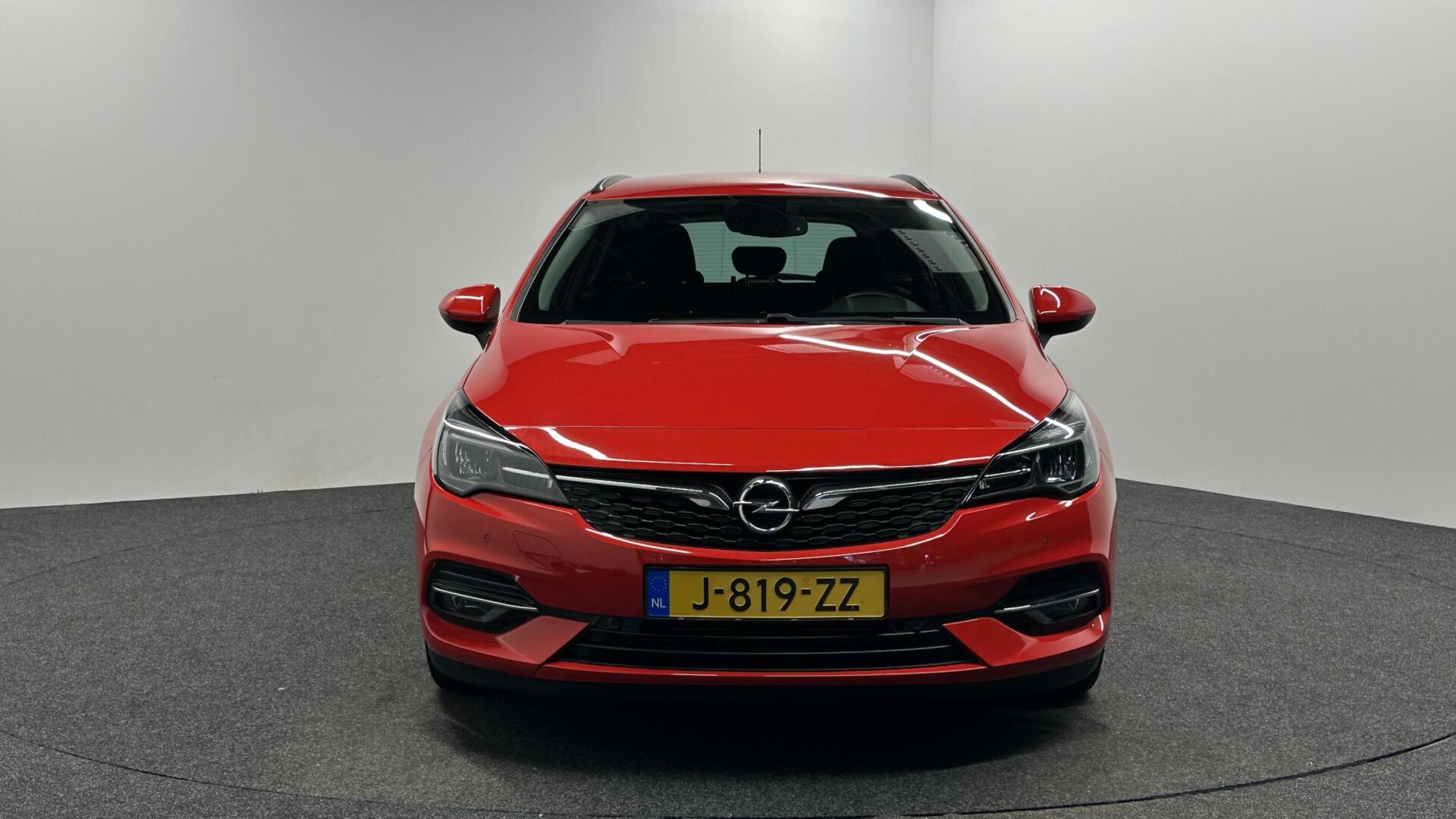 Foto van Opel Astra Sports Tourer