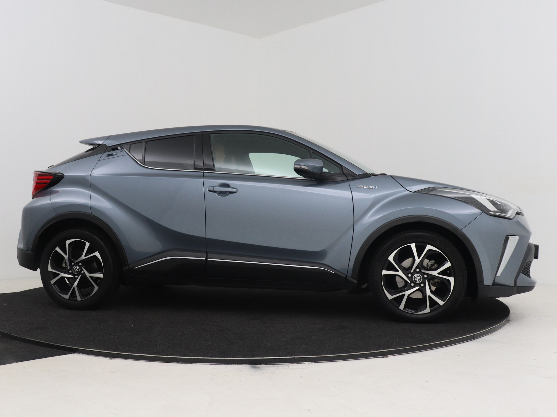 Foto van Toyota Toyota C-hr