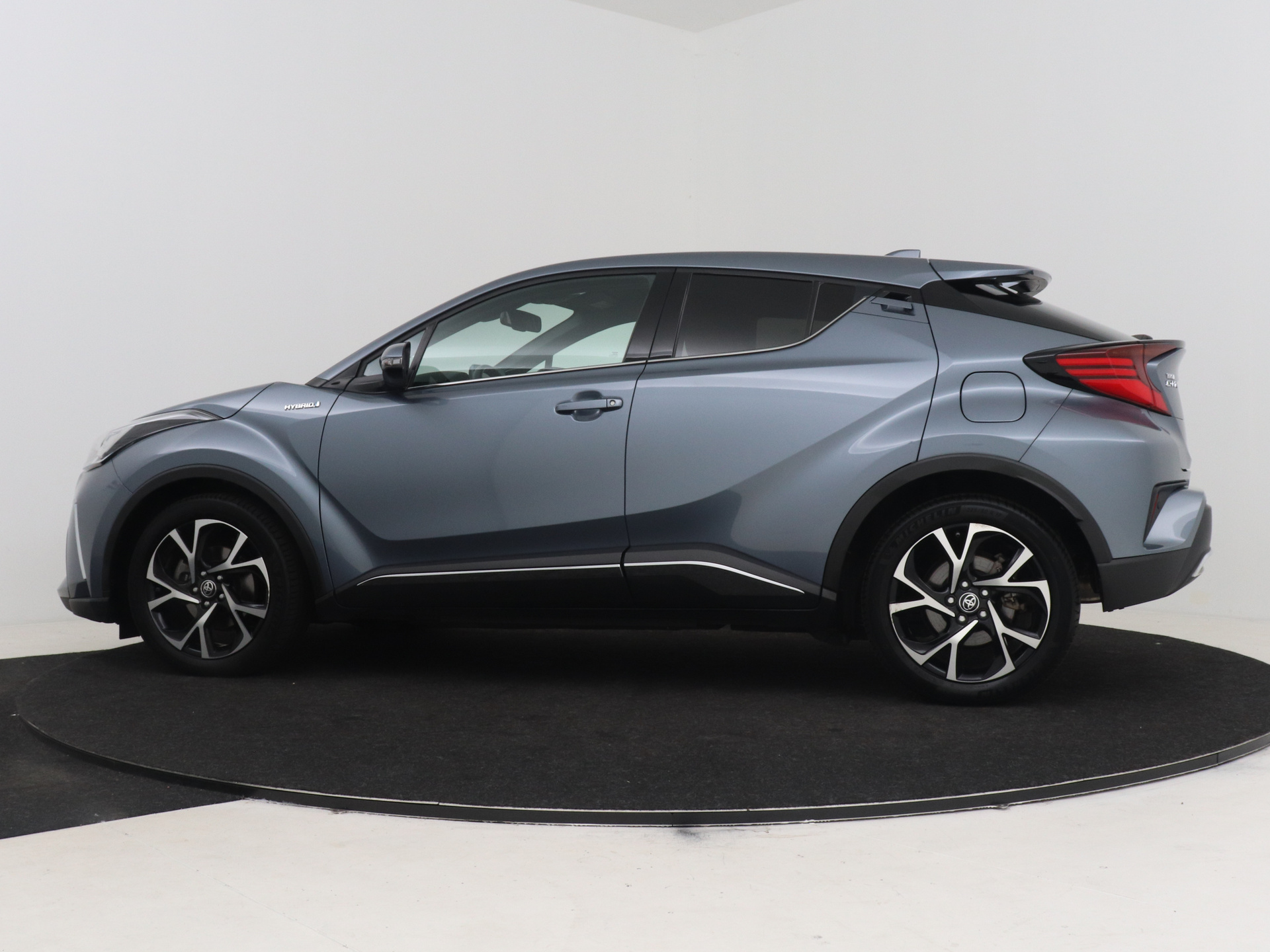 Foto van Toyota Toyota C-hr
