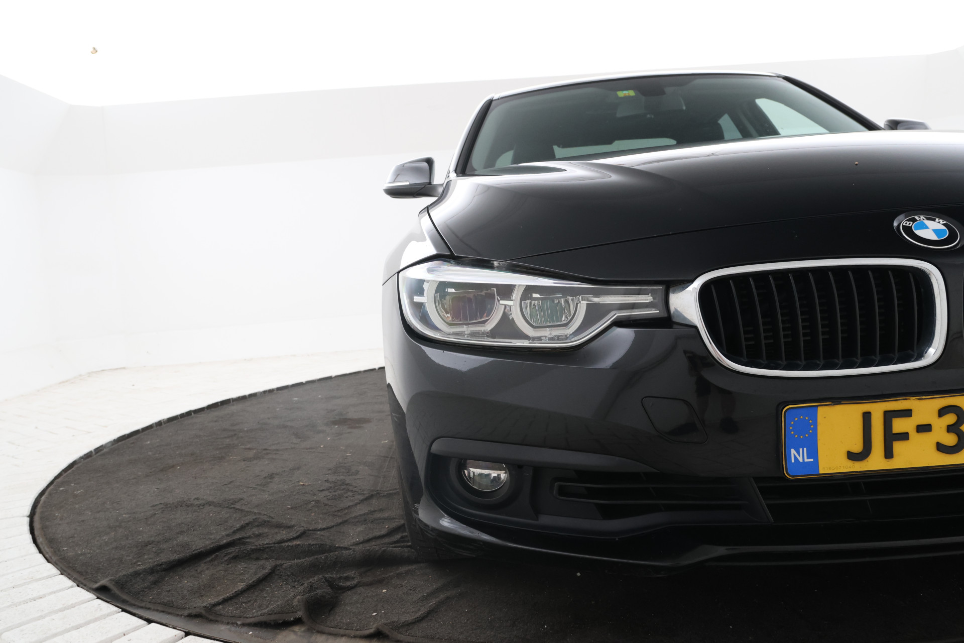 Foto van BMW 330e