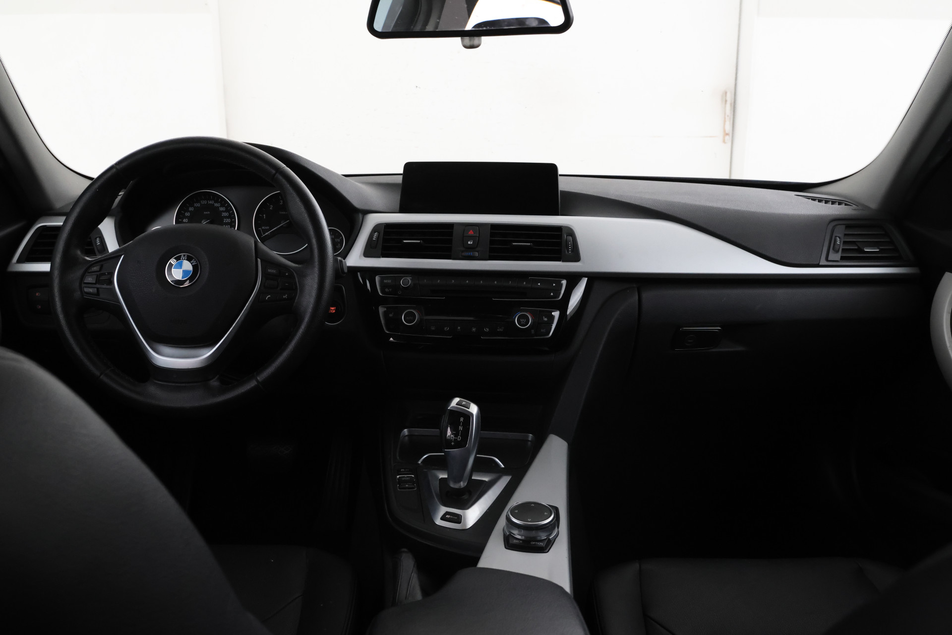 Foto van BMW 330e