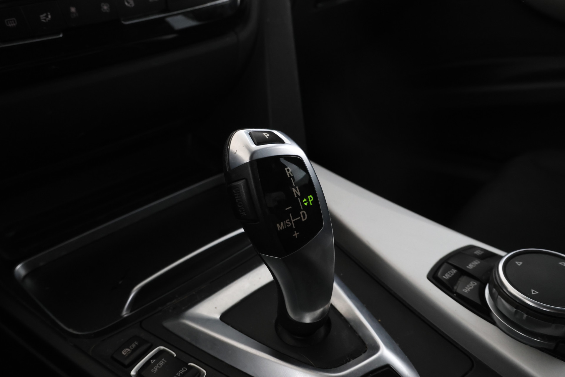 Foto van BMW 330e