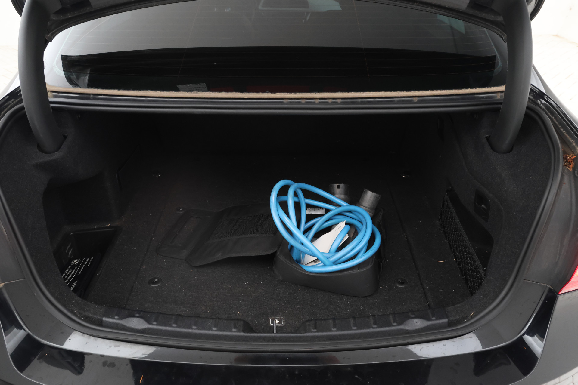 Foto van BMW 330e