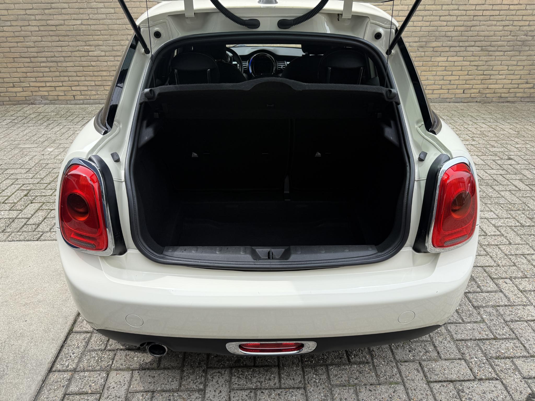 Foto van Mini One