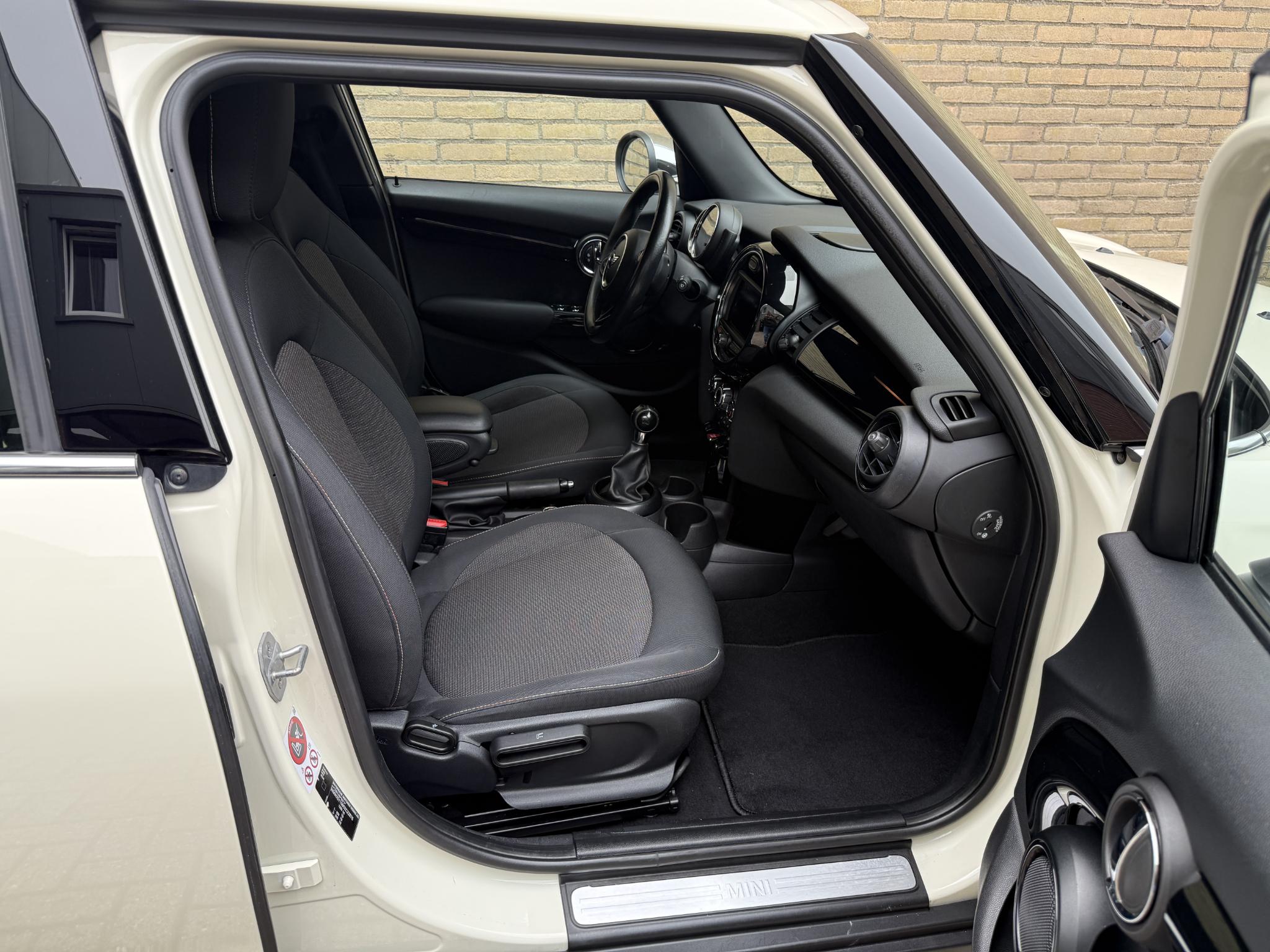 Foto van Mini One