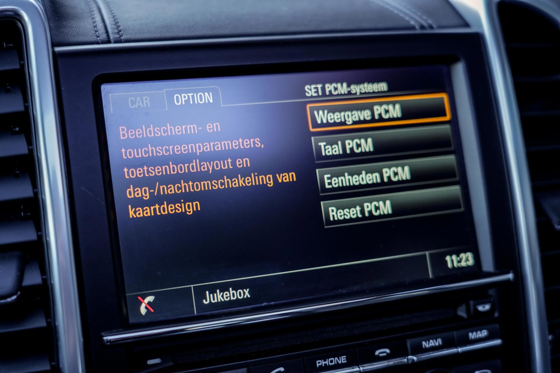 Foto van Porsche Cayenne S E-hybrid