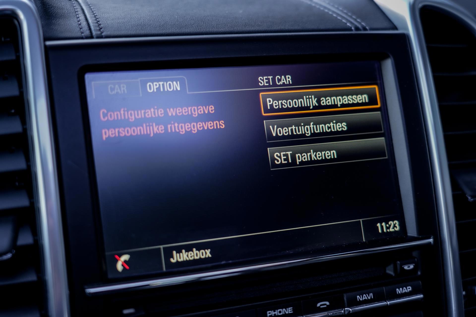 Foto van Porsche Cayenne S E-hybrid