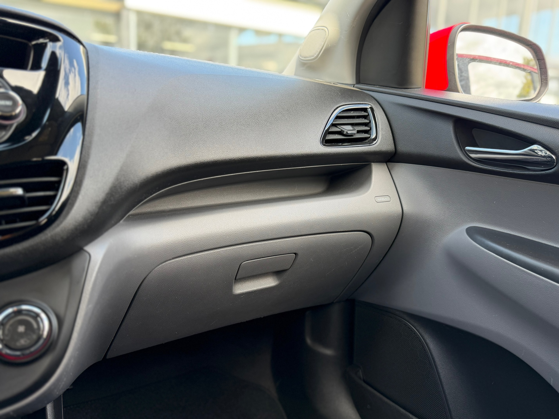 Foto van Opel Karl / Viva