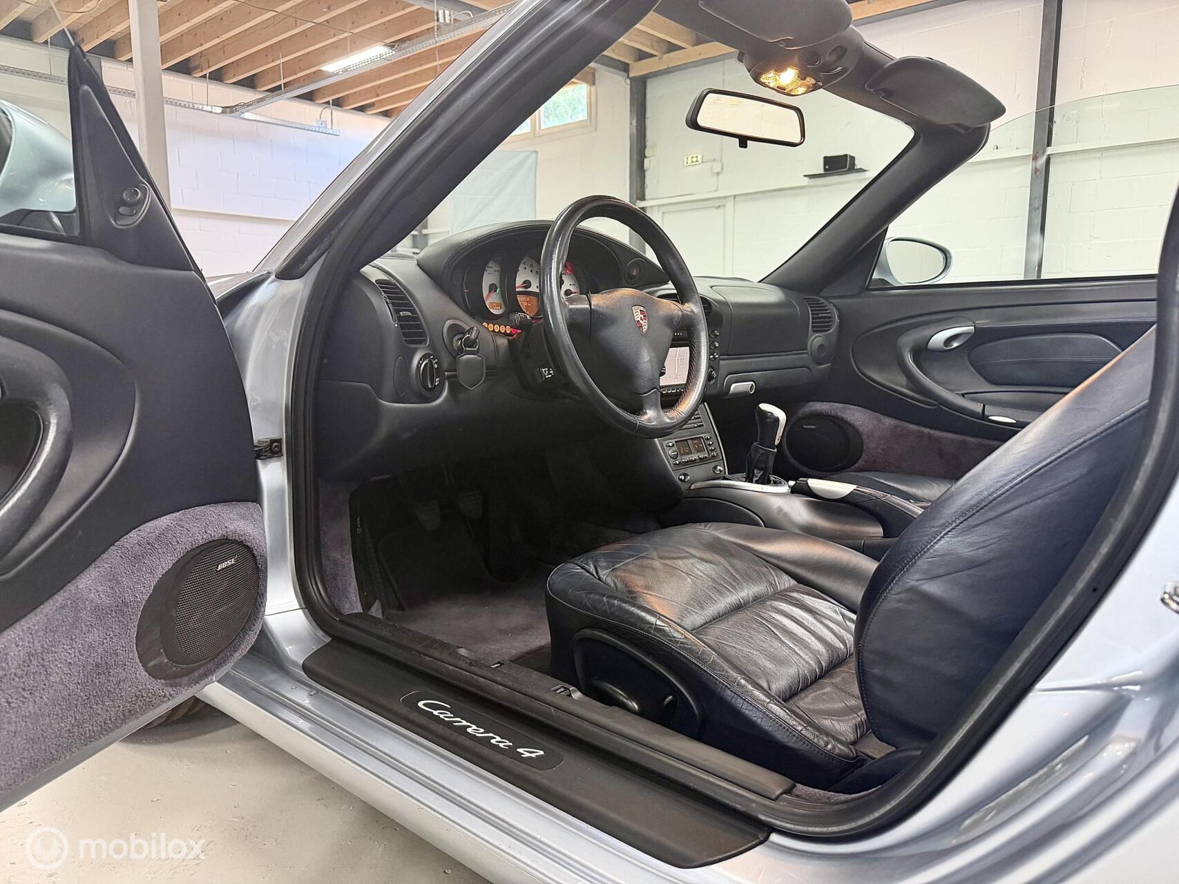 Foto van Porsche 911 Carrera