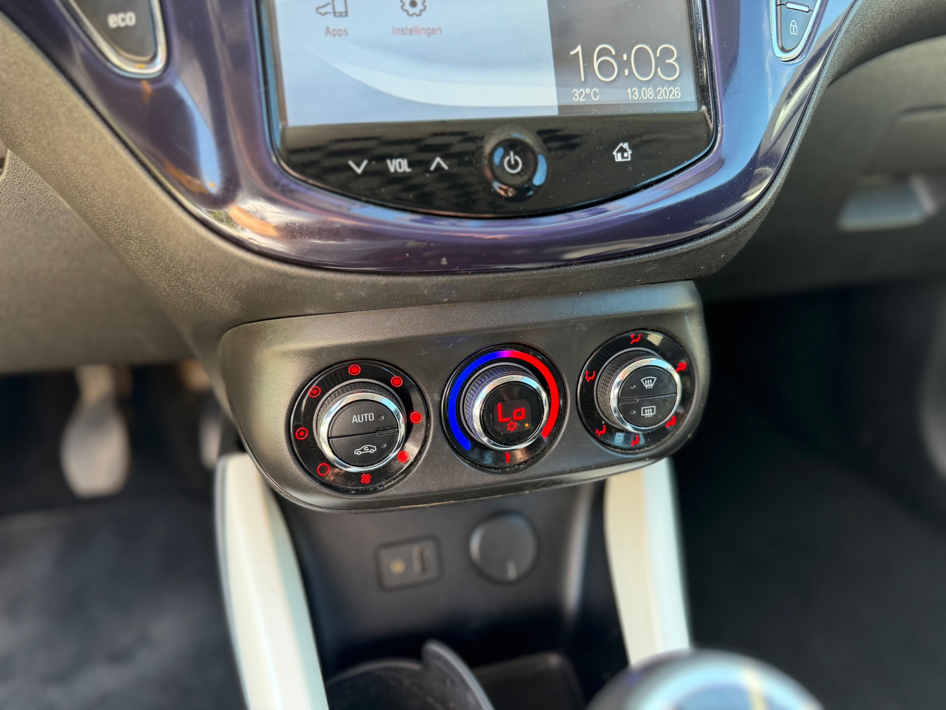 Foto van Opel Adam