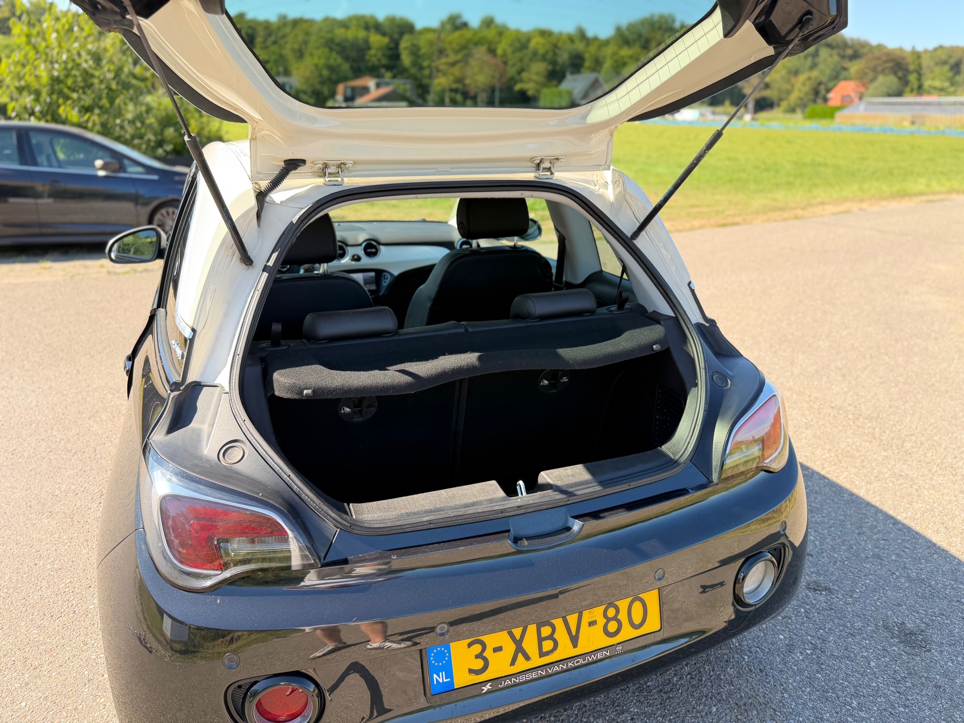 Foto van Opel Adam