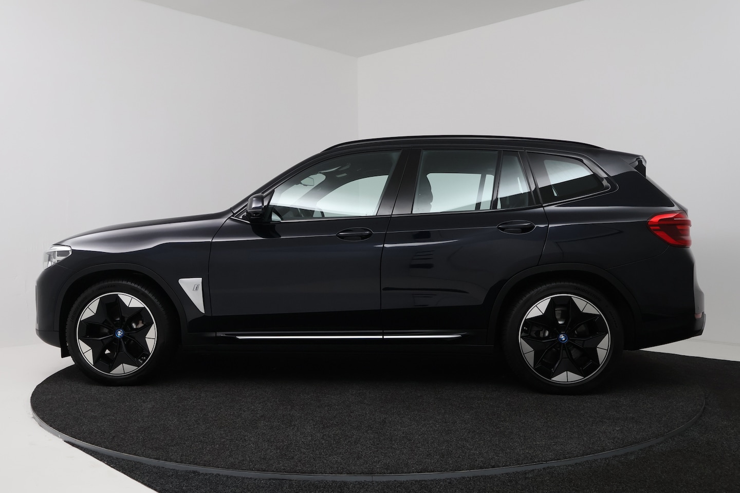 Foto van BMW Ix3
