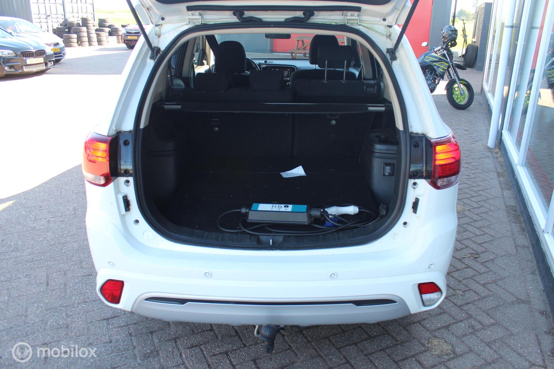 Foto van Mitsubishi Mitsubishi Outlander