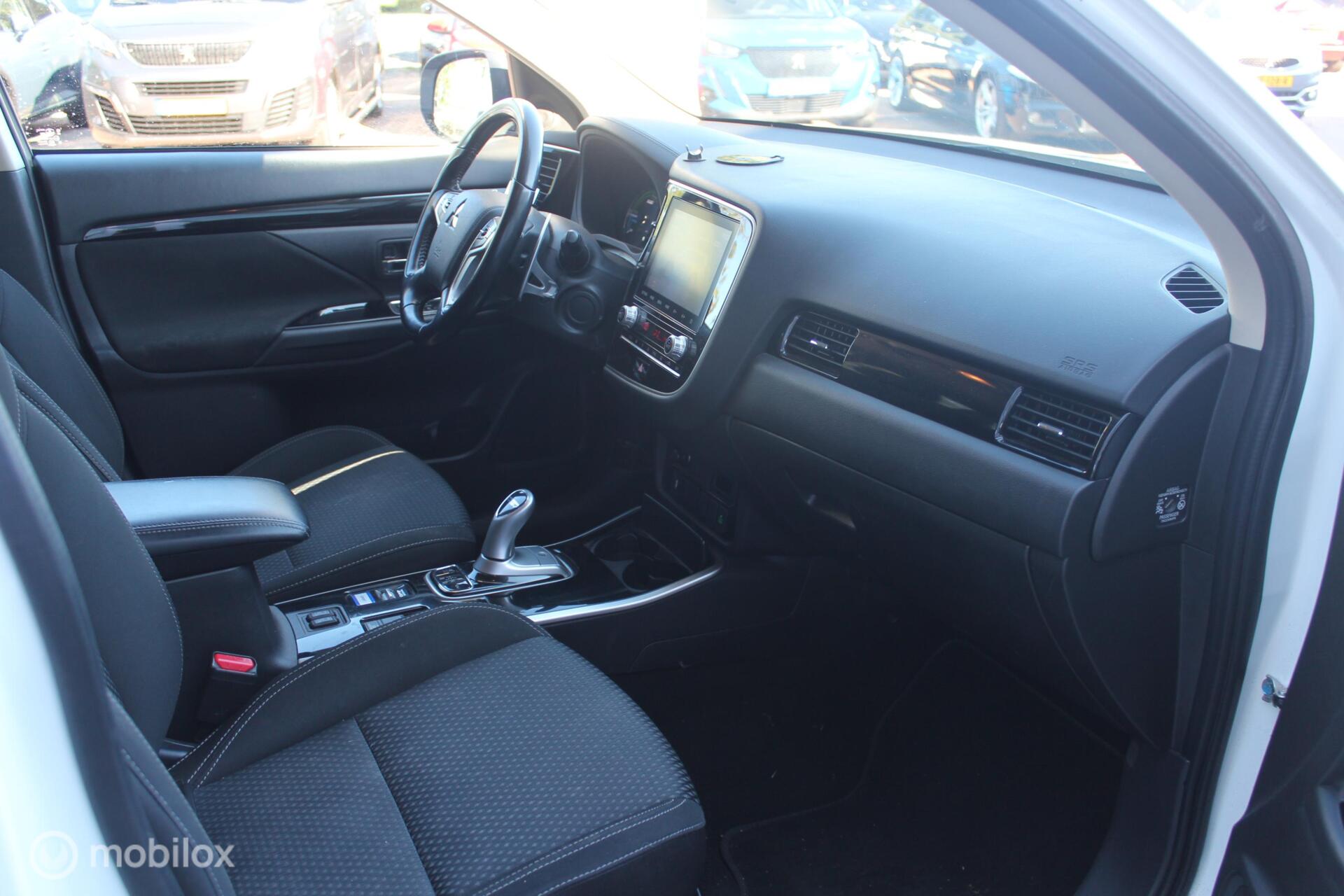 Foto van Mitsubishi Mitsubishi Outlander