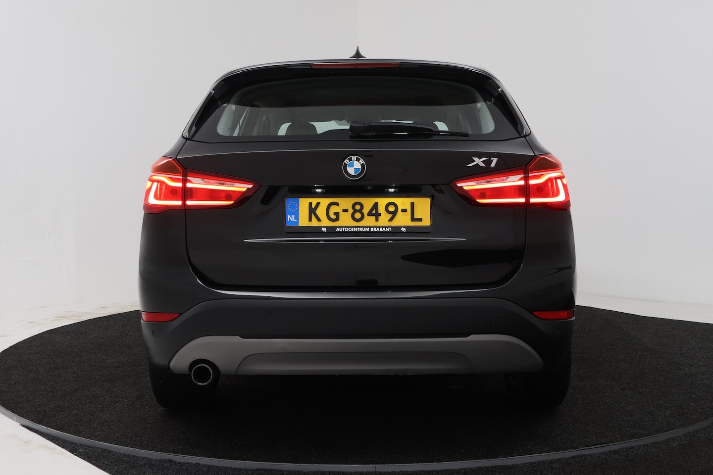 Foto van BMW X1 Sdrive18i