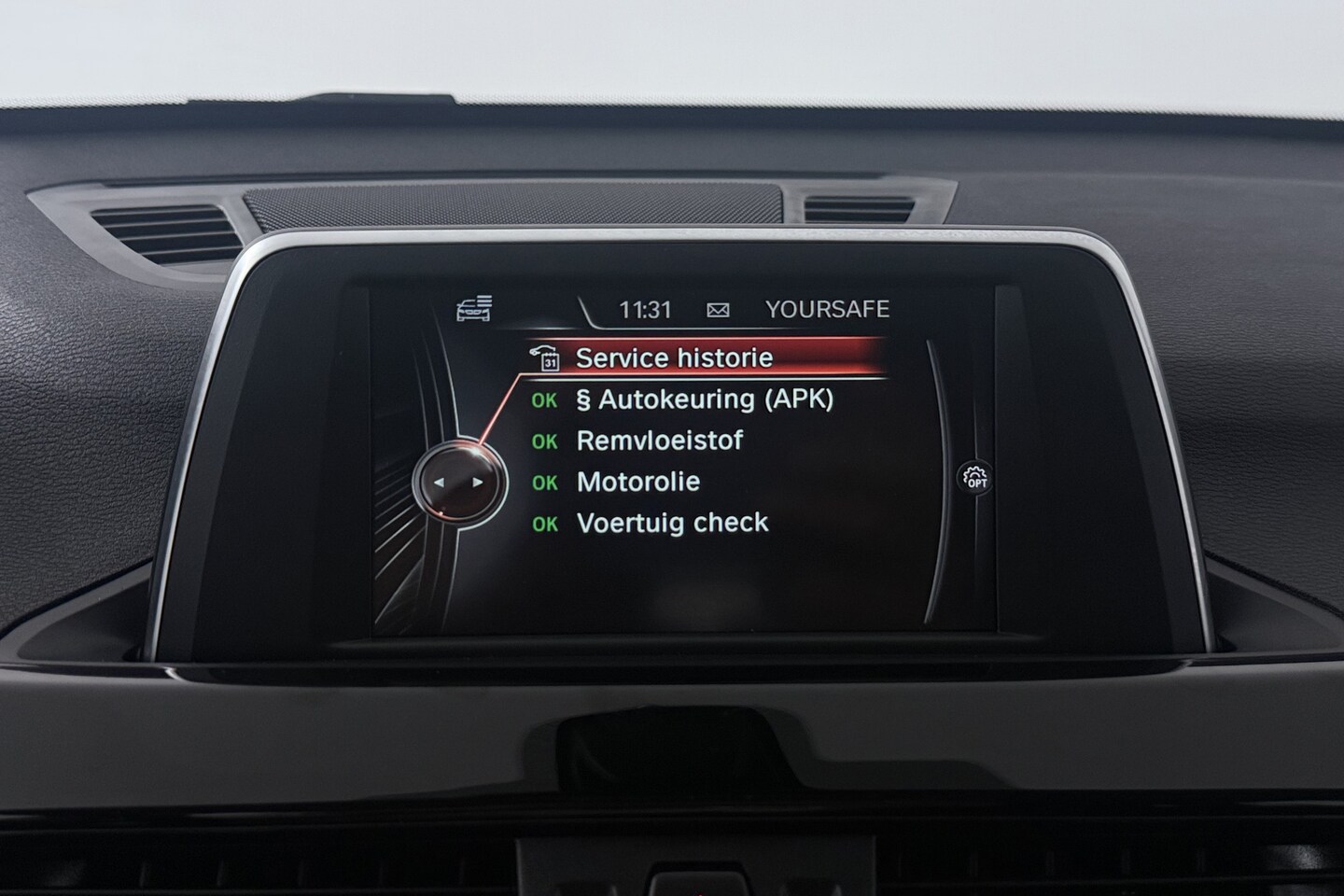 Foto van BMW X1 Sdrive18i