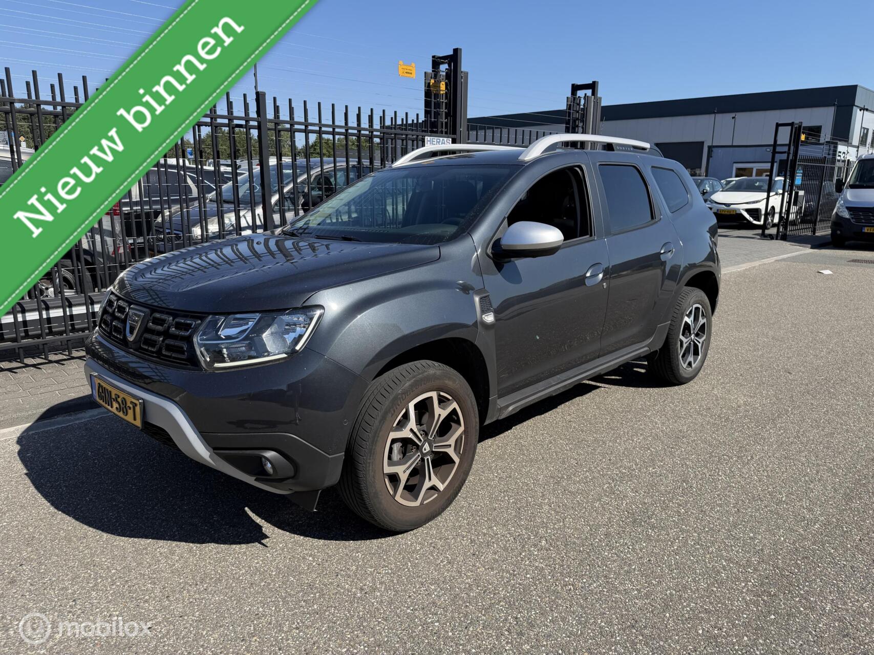 Dacia Duster 1.3 TCe Prestige 31.000 km 2020 - voorkant