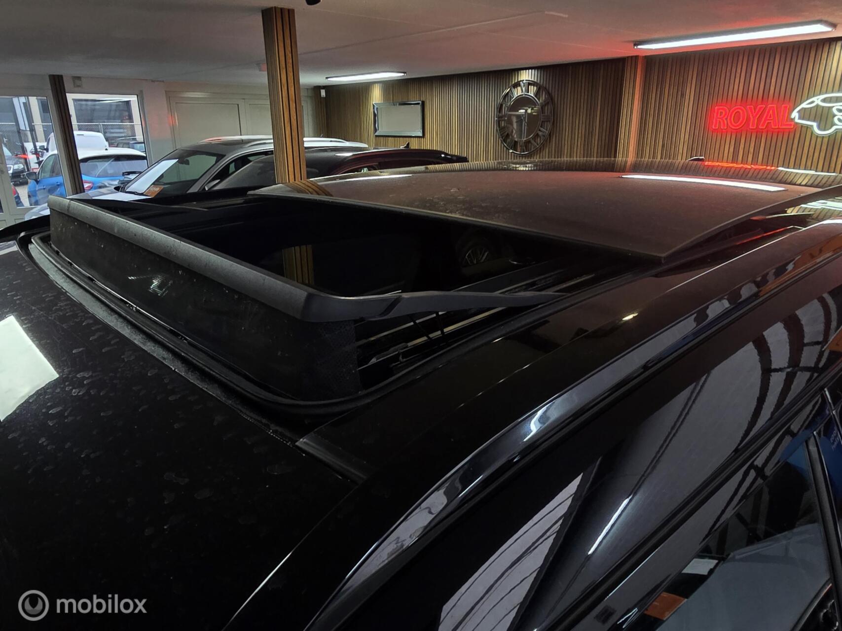 Foto van Land Rover Range Rover Velar