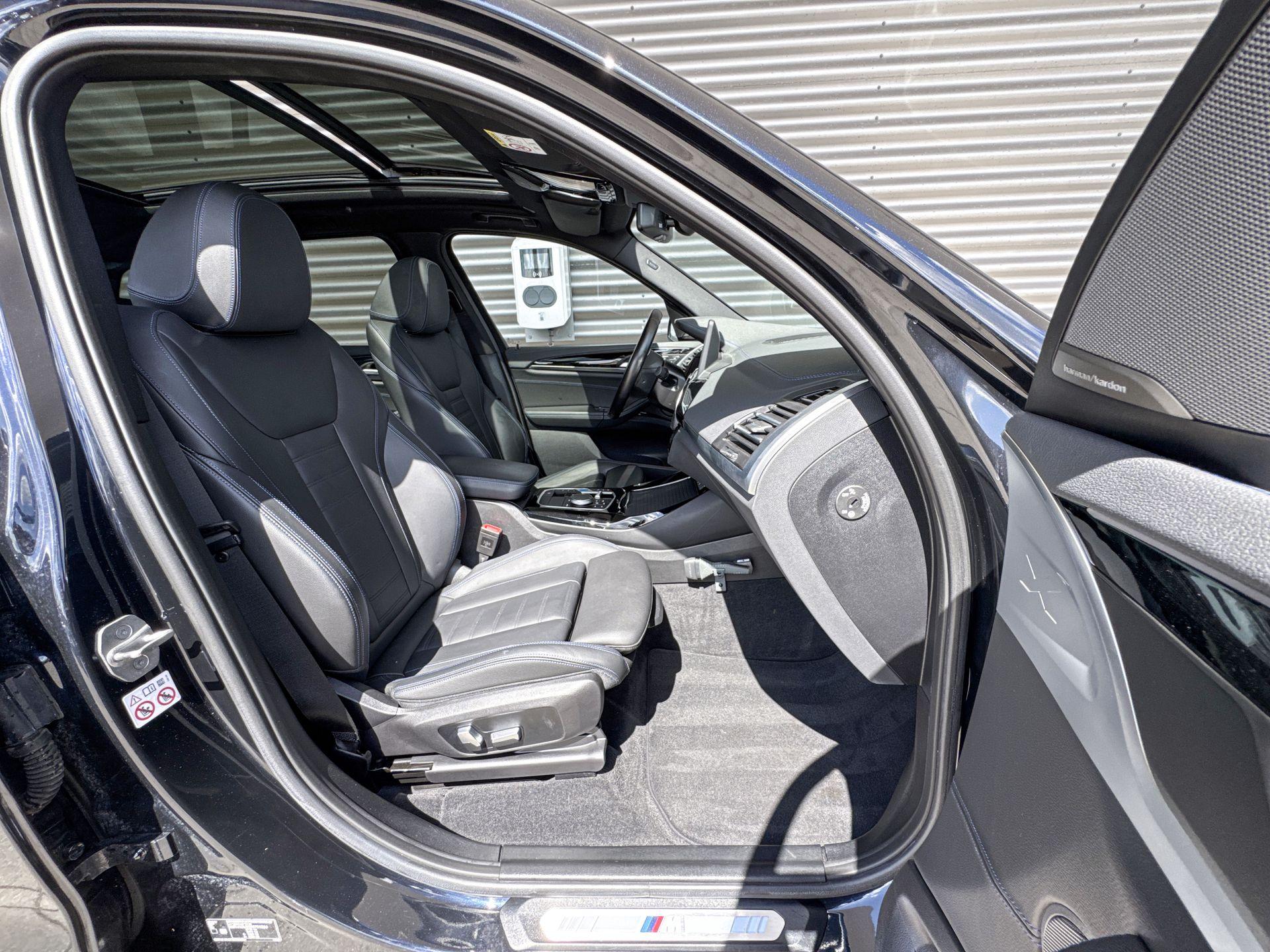 Foto van BMW Ix3