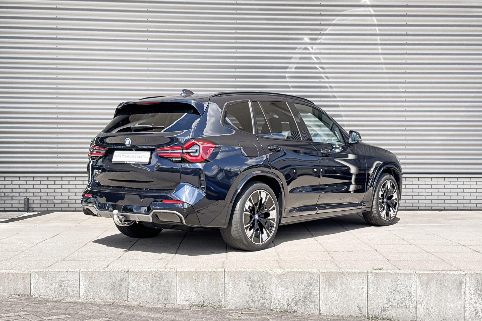 Foto van BMW Ix3