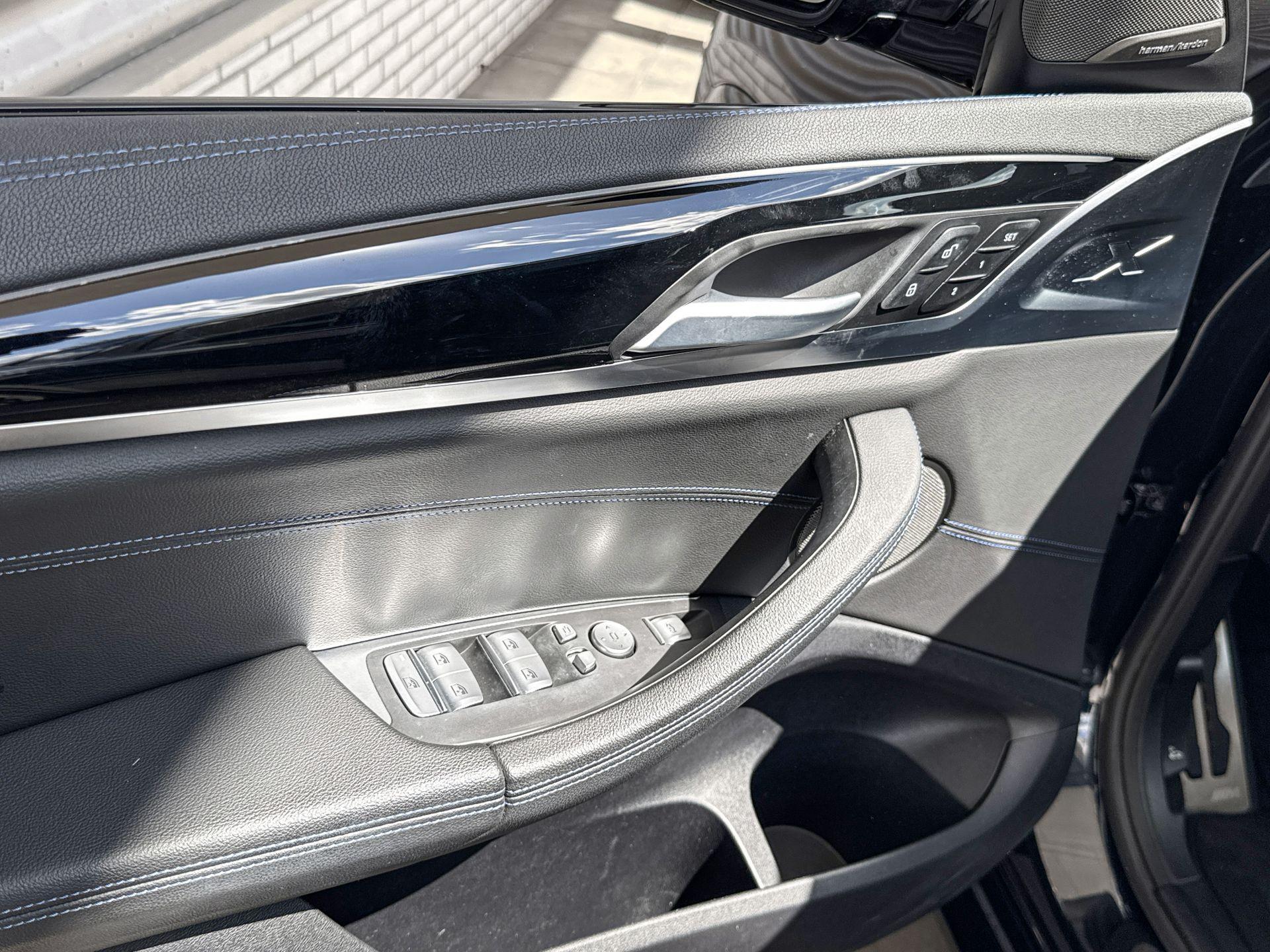 Foto van BMW Ix3
