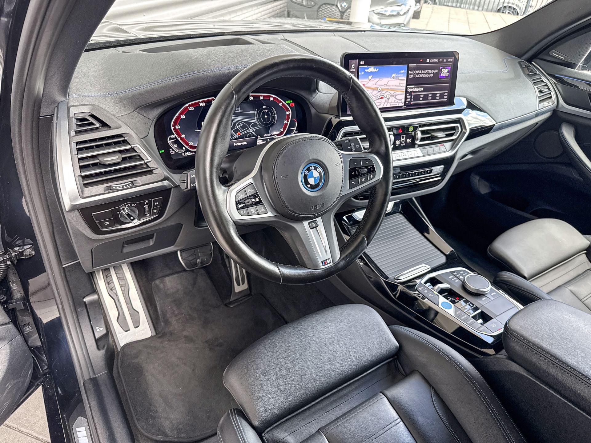 Foto van BMW Ix3