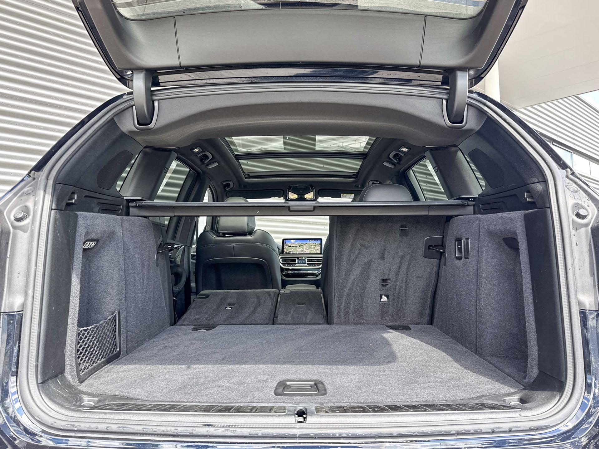 Foto van BMW Ix3