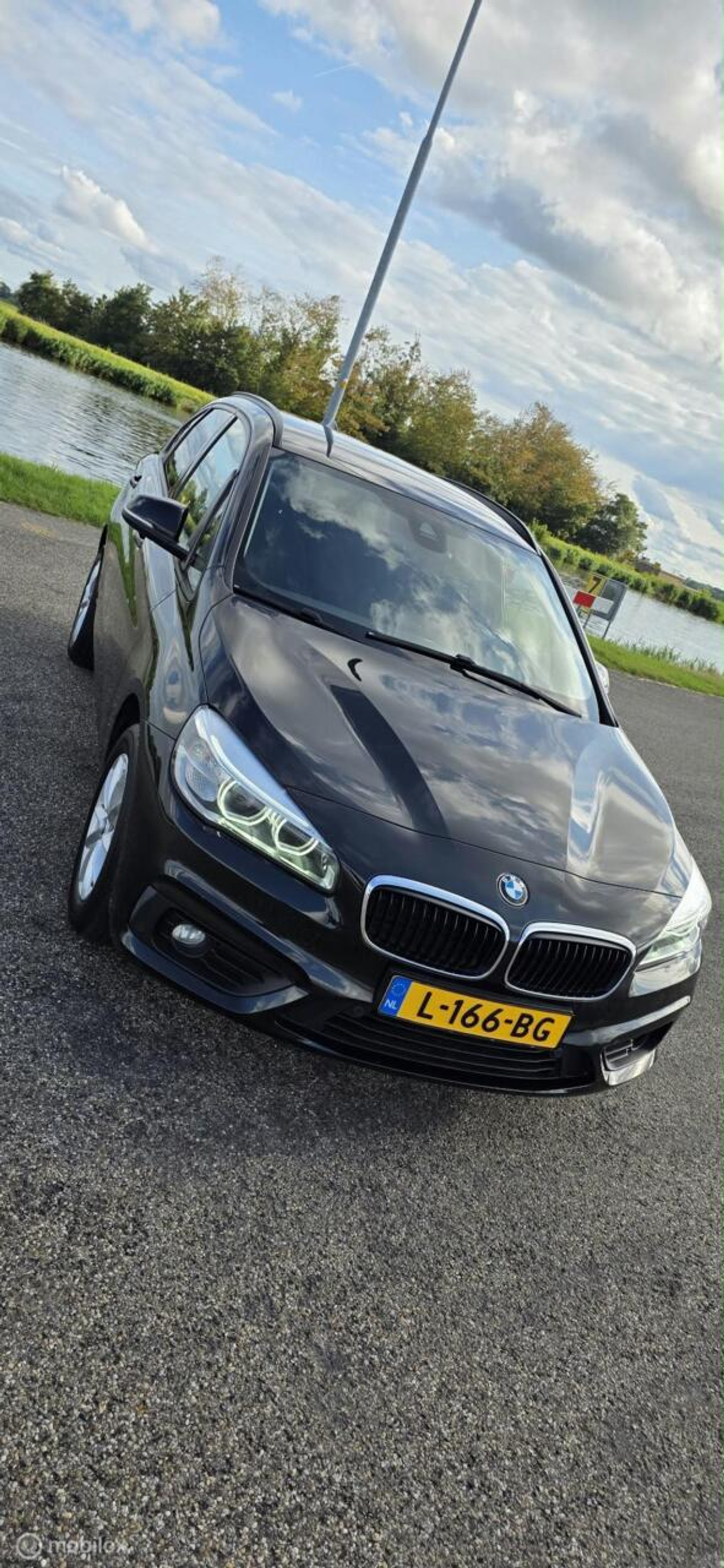 Foto van BMW 216i Active Tourer