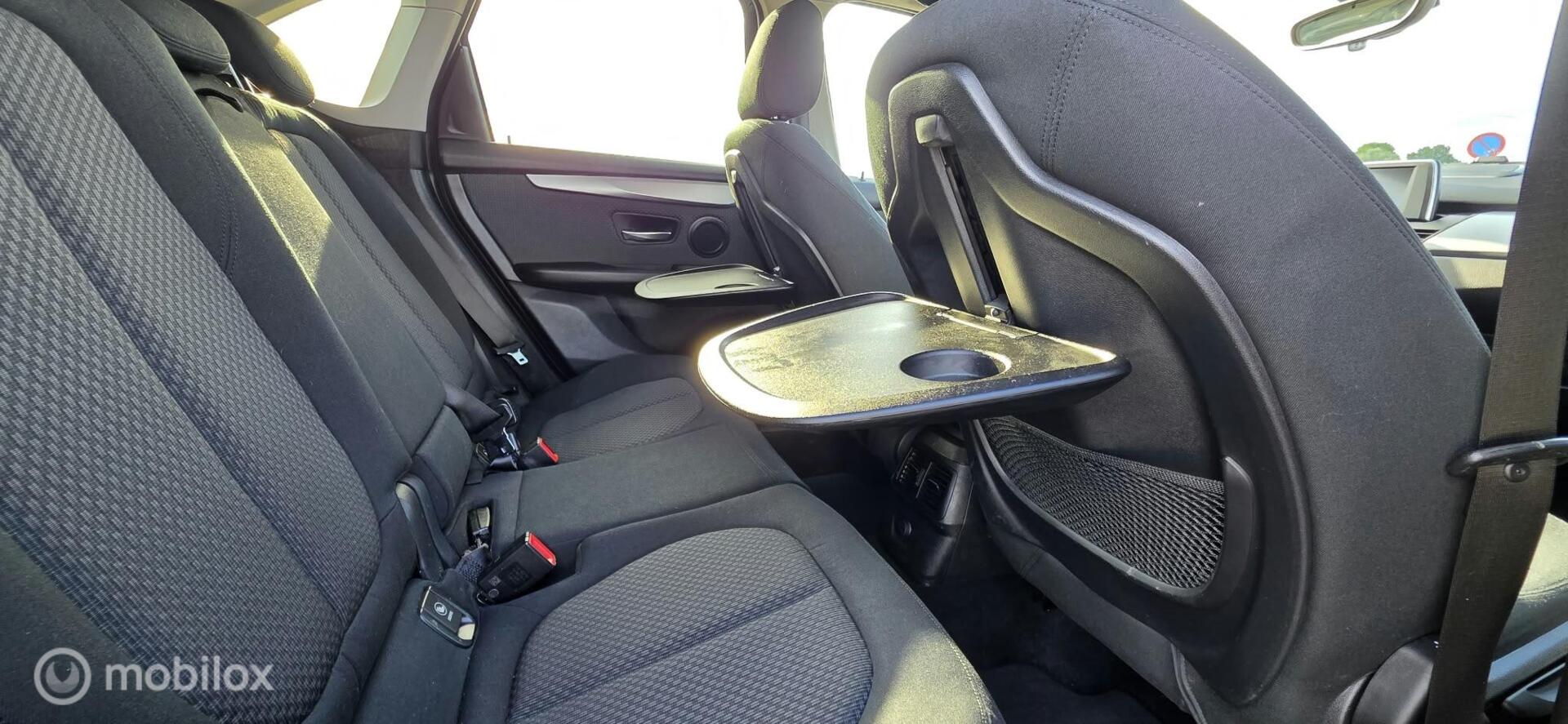 Foto van BMW 216i Active Tourer
