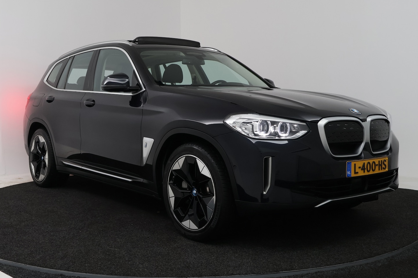 Foto van BMW Ix3
