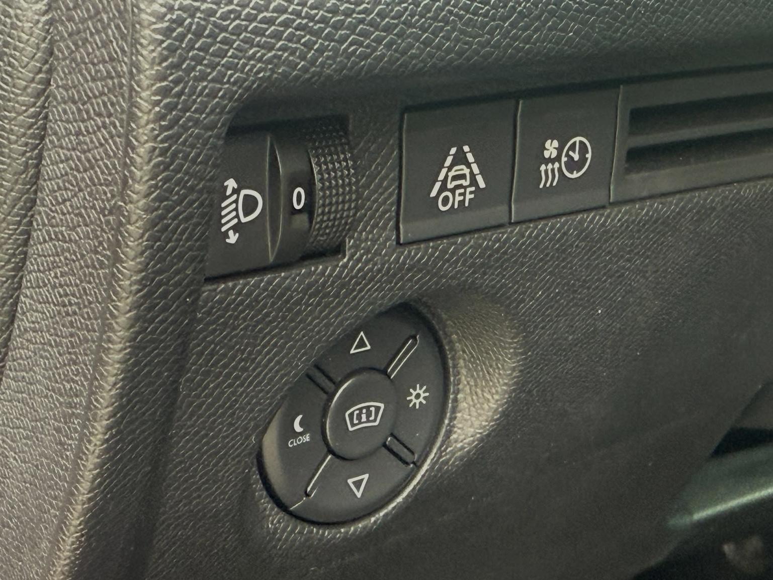 Foto van Citroen E-c4