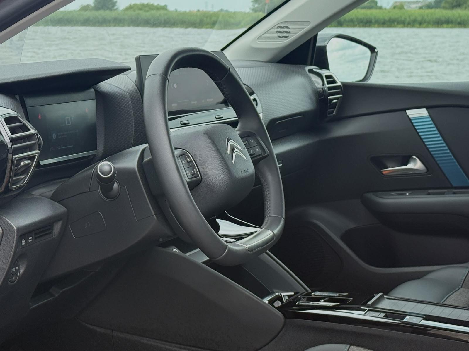 Foto van Citroen E-c4