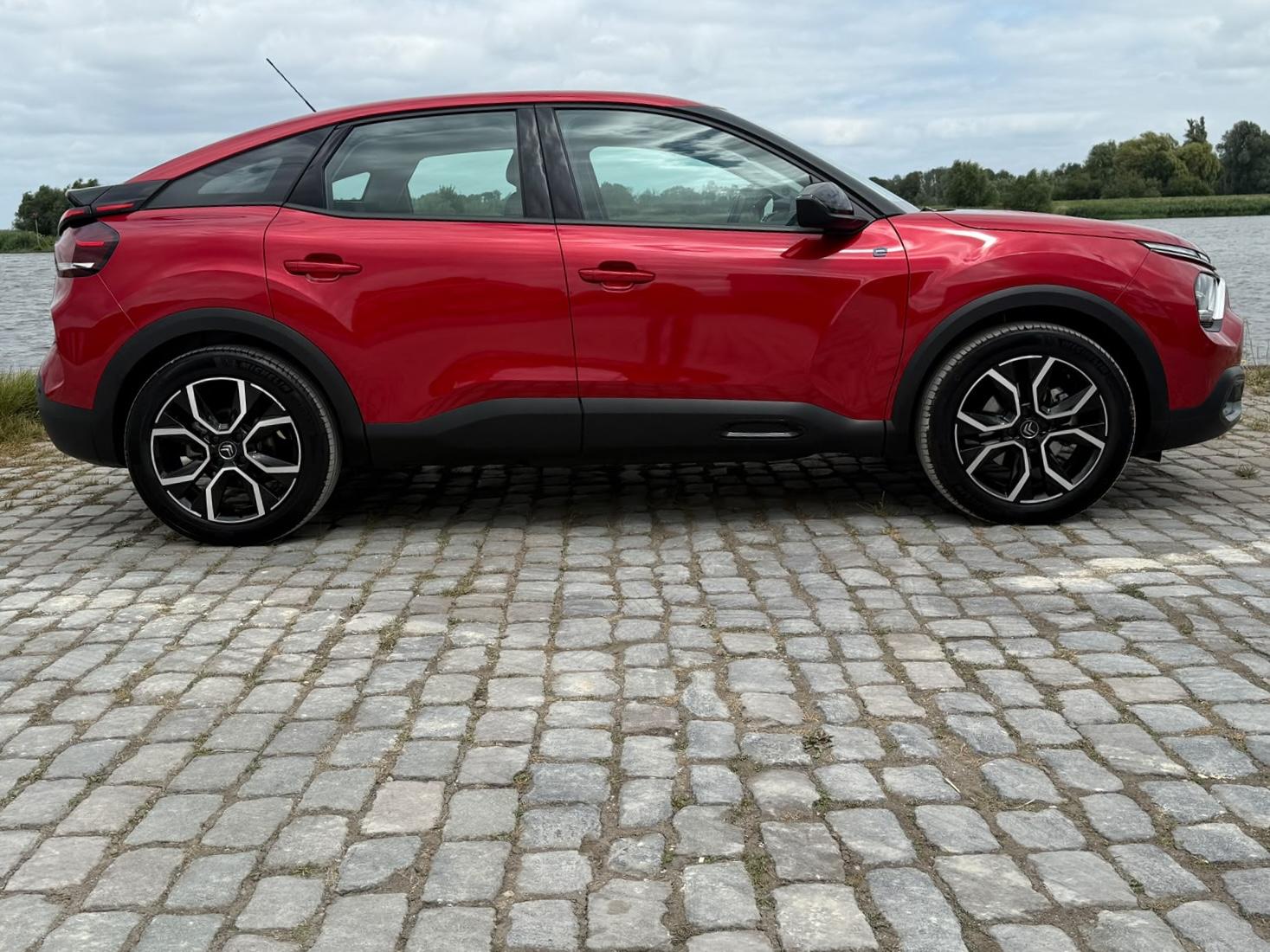 Foto van Citroen E-c4