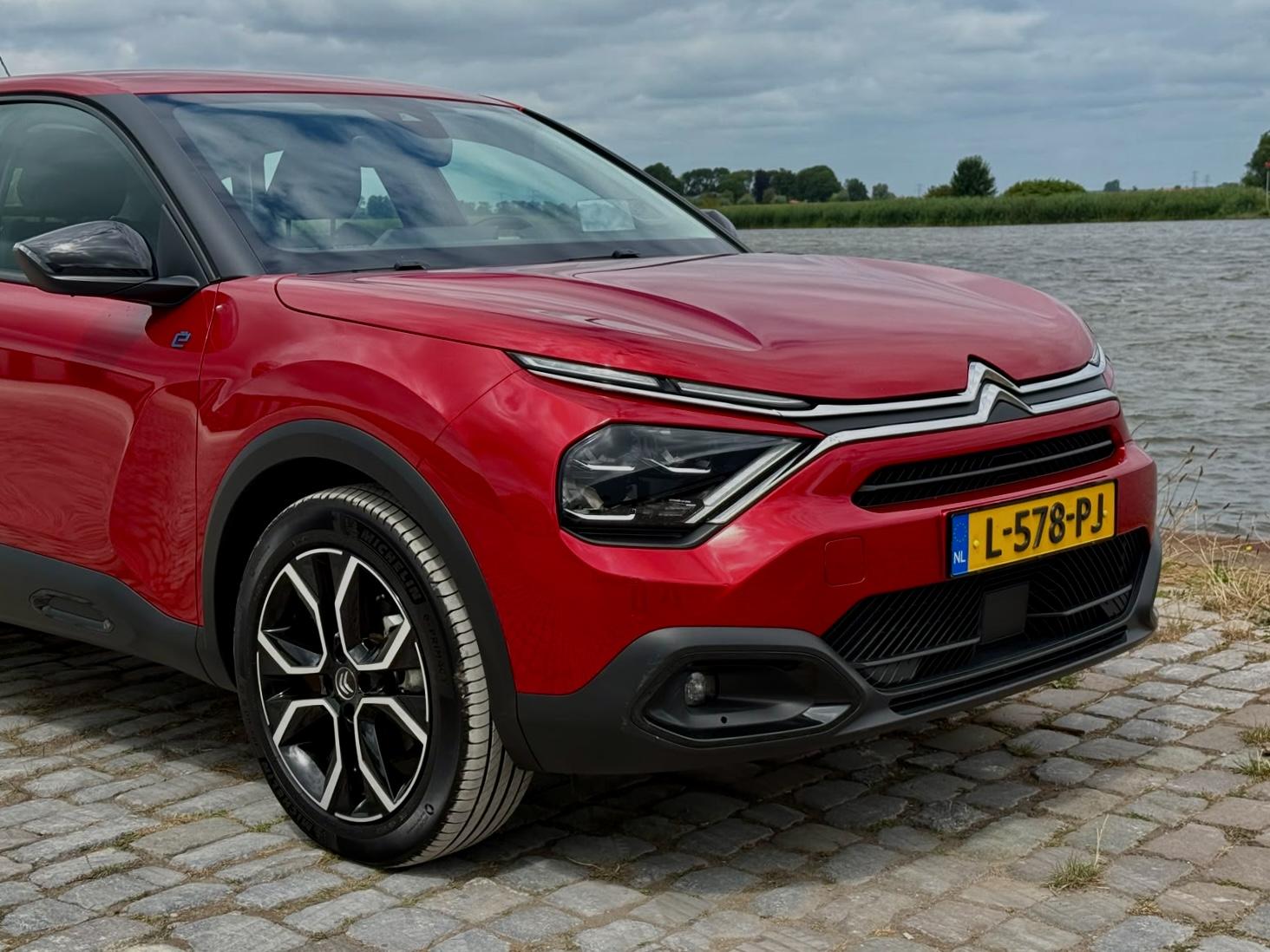 Foto van Citroen E-c4