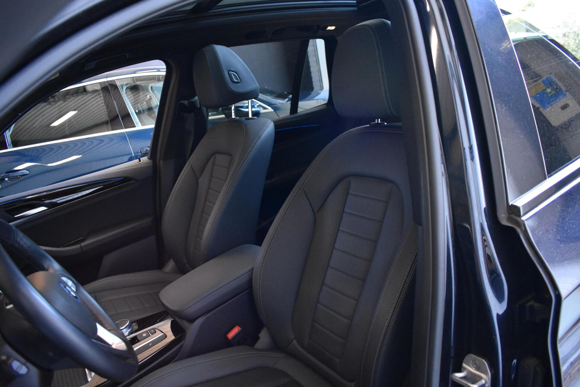 Foto van BMW Ix3