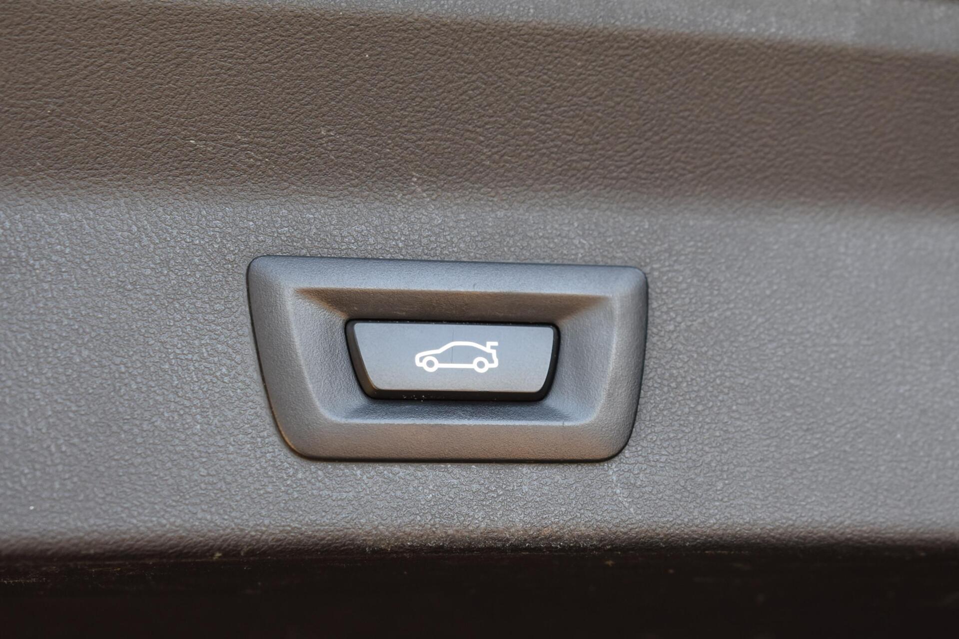 Foto van BMW Ix3