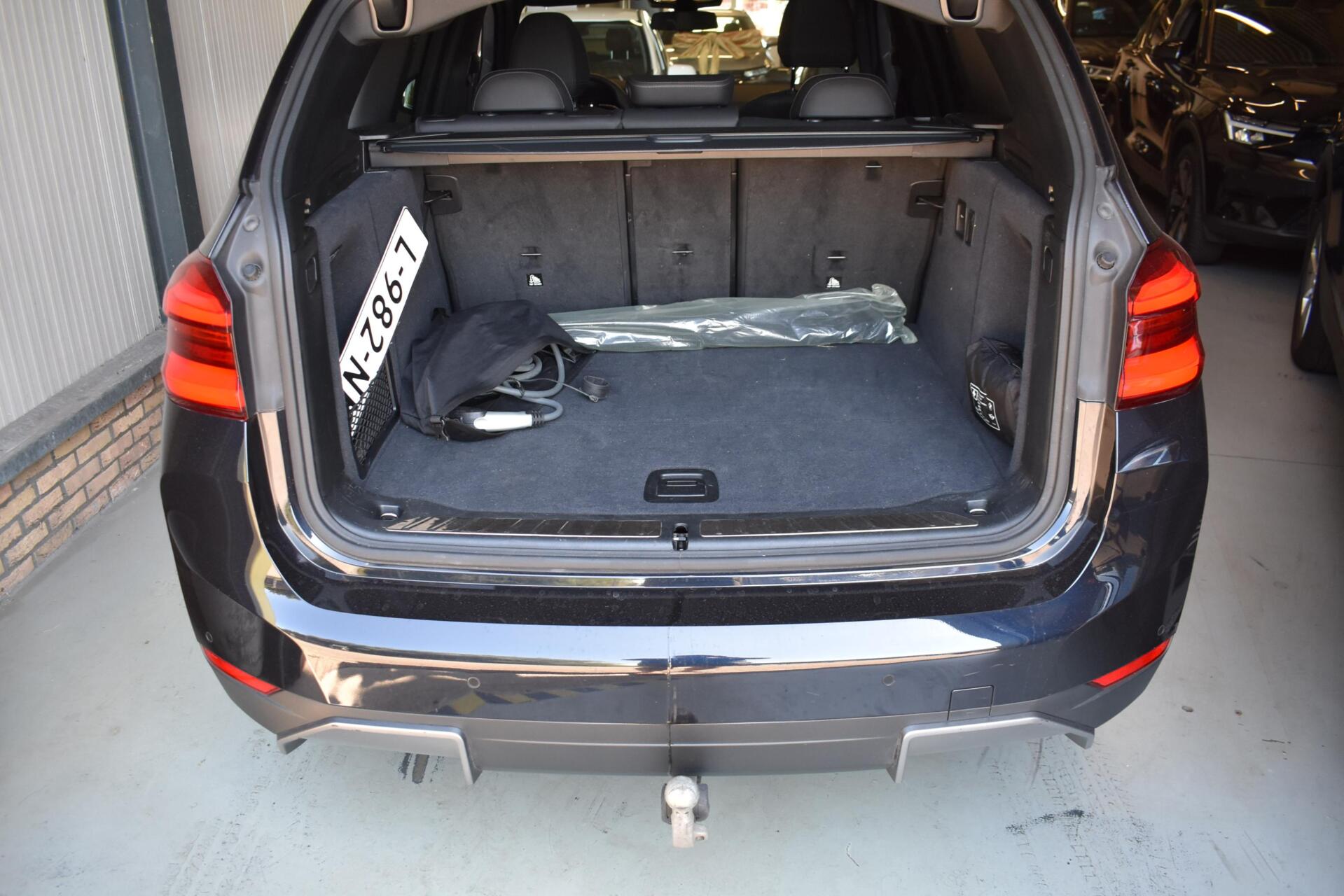Foto van BMW Ix3