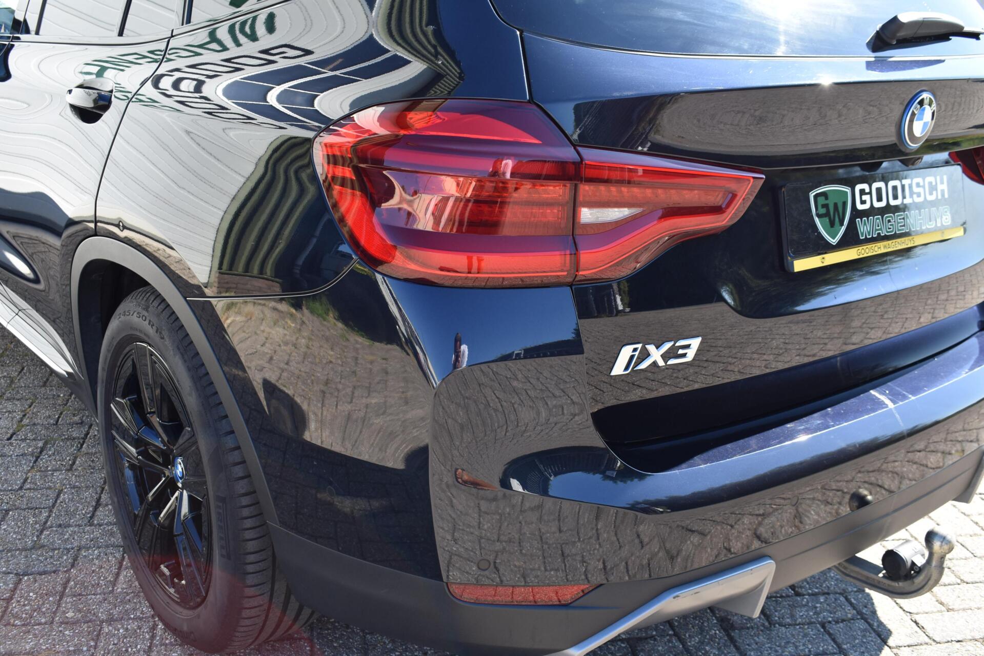Foto van BMW Ix3