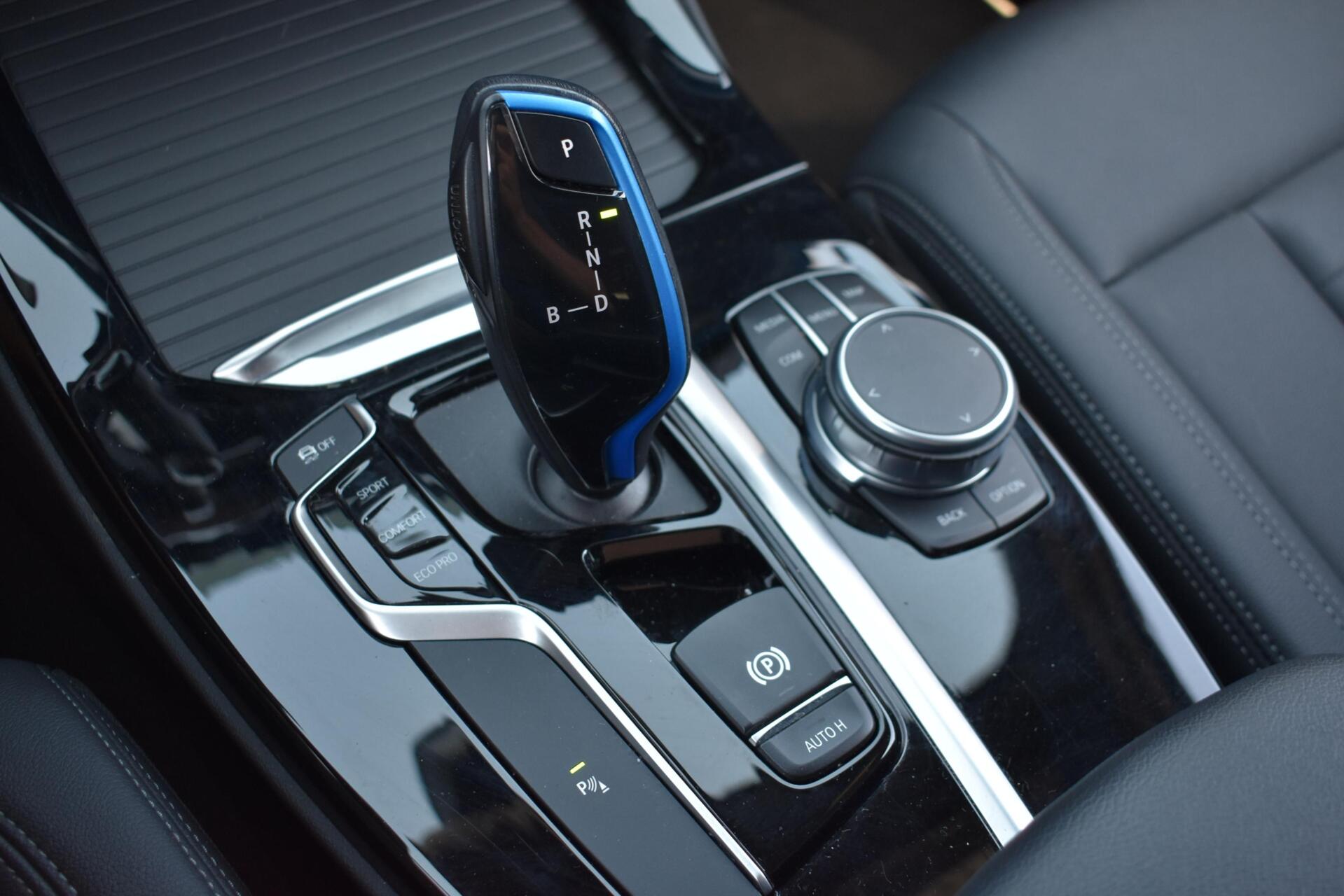 Foto van BMW Ix3
