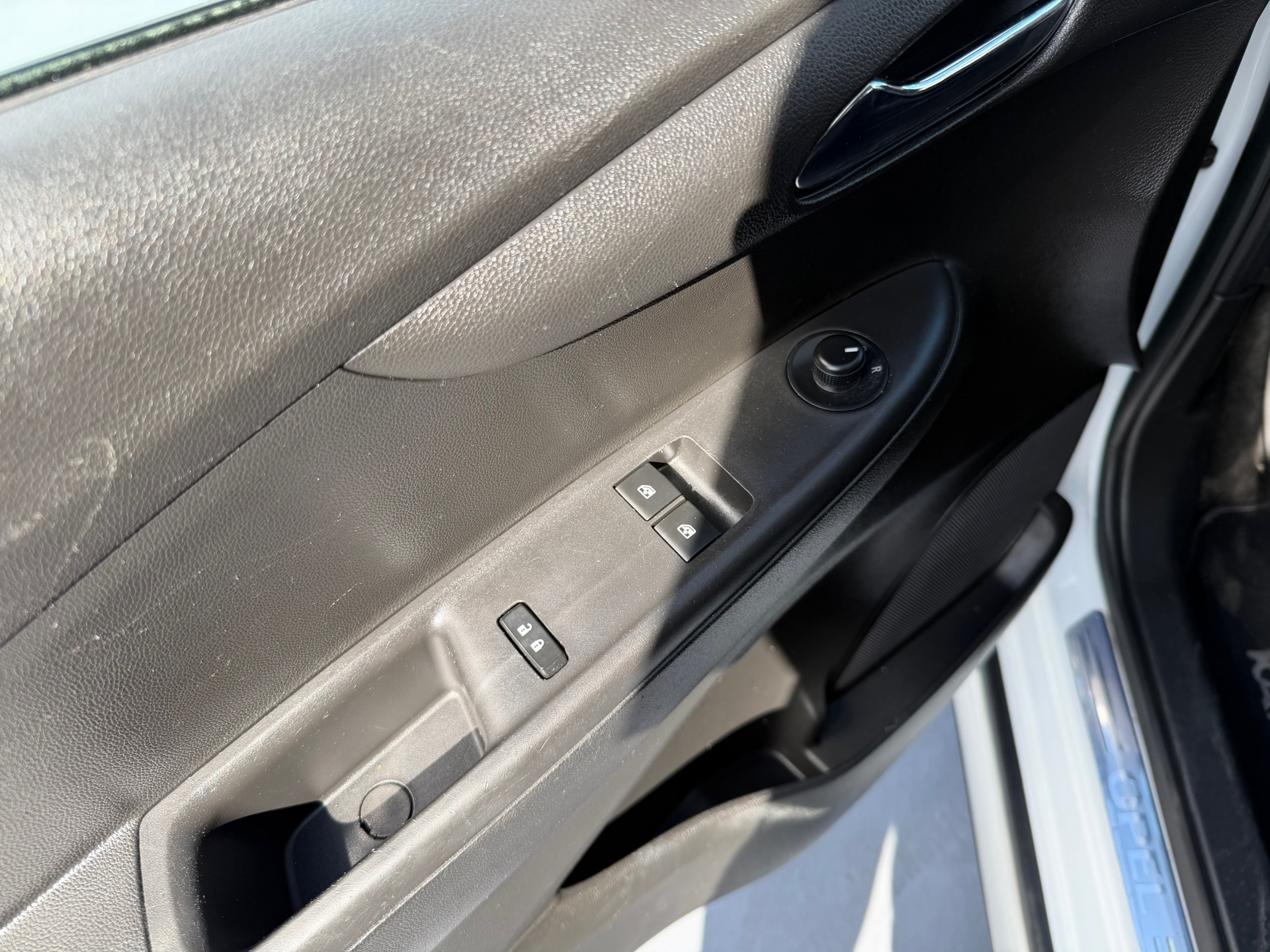 Foto van Opel Karl Rocks / Viva Rocks